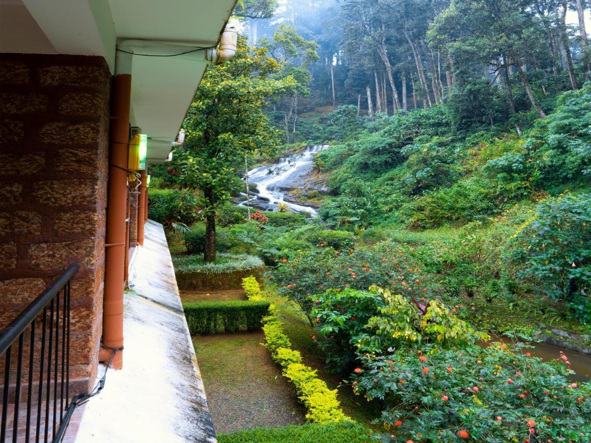 Falling Waters مونار المظهر الخارجي الصورة